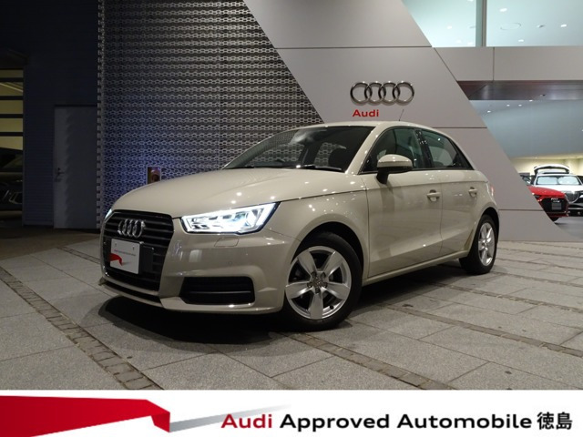 A1スポーツバック1.0 TFSI