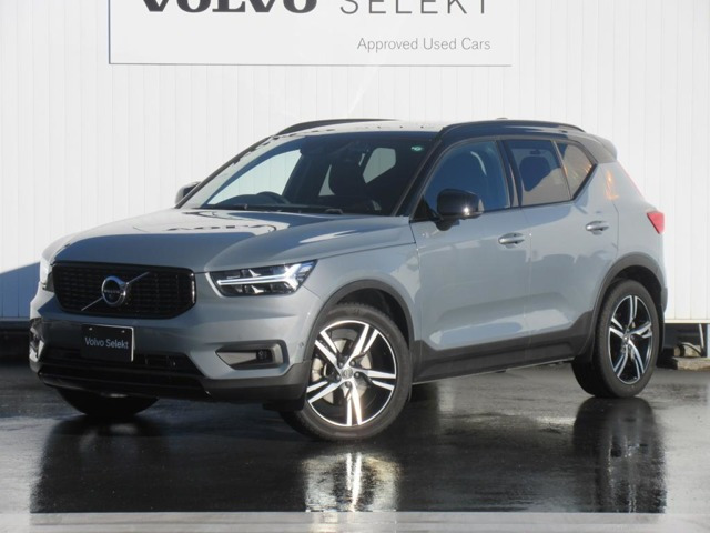 XC40 B4 AWD Rデザイン 4WD