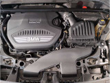 【ご納車前点検】BMW認定中古車は100項目の箇所を徹底的にチェック致します。機械的な箇所や電気系、コンピューターなどをご納車前に点検し、交換基準に達した部品は全て新品に修理返品した後にご納車致します。