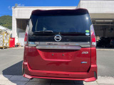 見切り良く運転し易いリアビュー