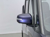 【ウインカー付ドアミラー】視認性が上がり、車・バイク事故防止にもつながります。
