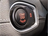【プッシュスタート】プッシュスタートの最大のメリットは「防犯対策」です。スマートキーと車のIDが合致しないとエンジンは始動させることができません。