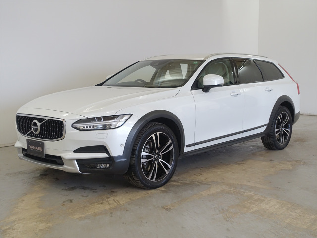 V90クロスカントリーD4 AWD プロ ディーゼル 4WD