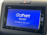 【純正ナビ】人気の純正ナビを装備しております。ナビの使いやすさはもちろん、オーディオ機能も充実!キャンプや旅行はもちろん、通勤や買い物など普段のドライブも楽しくなるはず♪