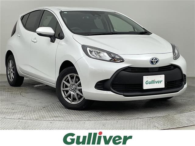 アクア1.5 X E-Four 4WD4WD 修復歴無し