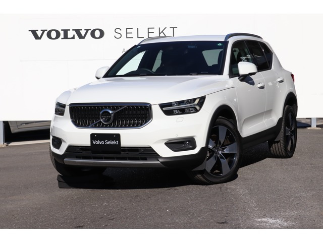 XC40B4 モメンタム