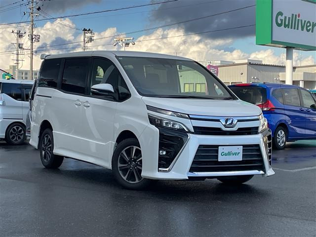 ヴォクシー2.0 ZS 4WD修復歴無し