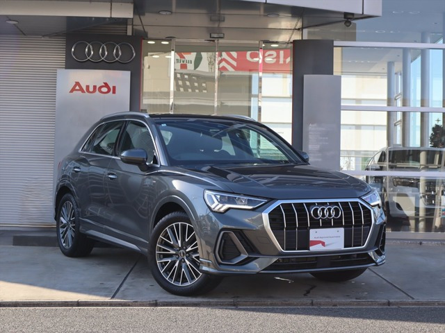 Q3  35 TFSI Sライン