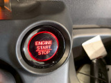 鍵を取り出さなくても、ワンプッシュでエンジンのスタート、ストップが簡単にできて便利です。