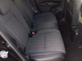 セカンドシートです!!ベンチシートになってますので、お二人の乗車ですとゆったり座って頂けますよ!!