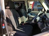 運転席シート廻りは使用感も少なく、良好な状態となっています。丁寧に使われていたことがよくわかりますね。
