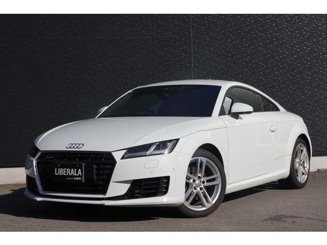 TTクーペ2.0 TFSI クワトロ 4WD本革シート