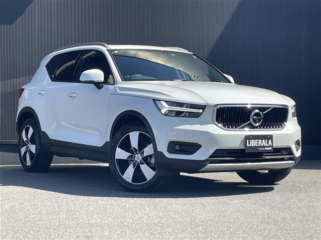 XC40T4 モメンタムサンルーフ 修復歴無し