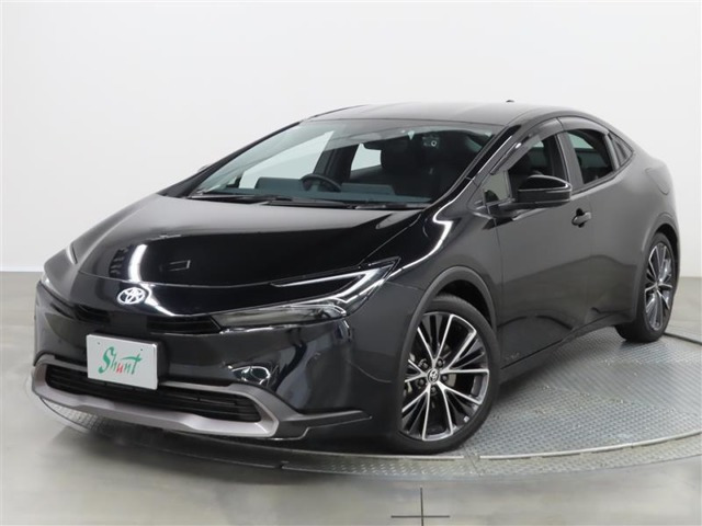 プリウス2.0 G E-Four 4WD