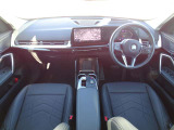 X1 xドライブ 20i xライン DCT 4WD 