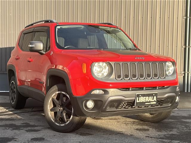 レネゲードトレイルホーク 4WD修復歴無し