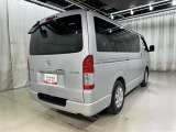 広々とした車内空間に優れた燃費性能。