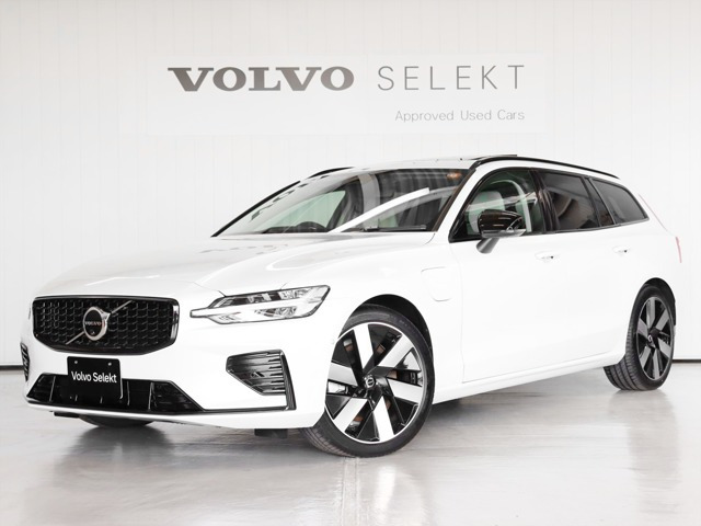 V60 ウルトラ T6 AWD プラグインハイブリッド 4WD