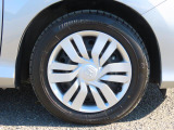 純正のホイールカバーを履いてます!