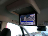 後席モニター付きです!後部座席の方も退屈せずにおでかけできます♪