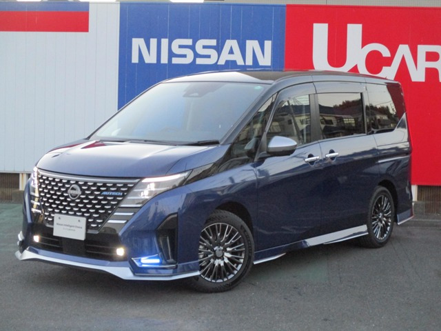 セレナ 1.4 e-POWER AUTECH スポーツ スペック