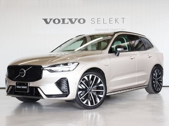 XC60 ウルトラ T6 AWD プラグイン ハイブリッド 4WD 