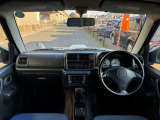 初心者の方でも安心して運転していただける視野の広さとなっております。