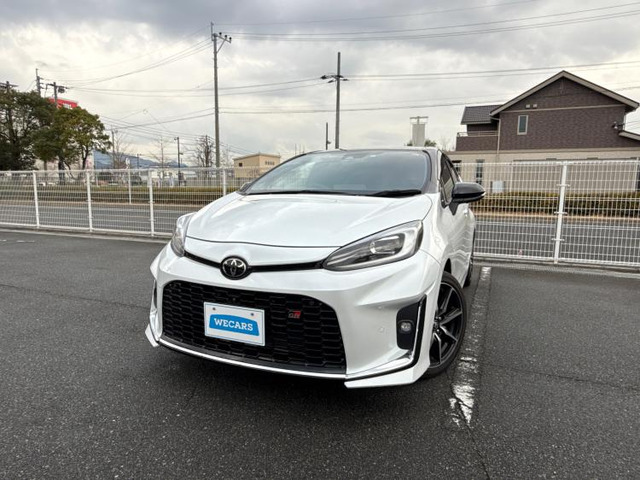 アクア GRスポーツ