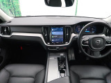 V60クロスカントリー プラス B5 AWD 4WD 