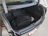 トランクルームもしっかりとしたスペースが御座いますよ! 意外と奥行きが深くかなりの量のお荷物を積み込むことが出来ます!