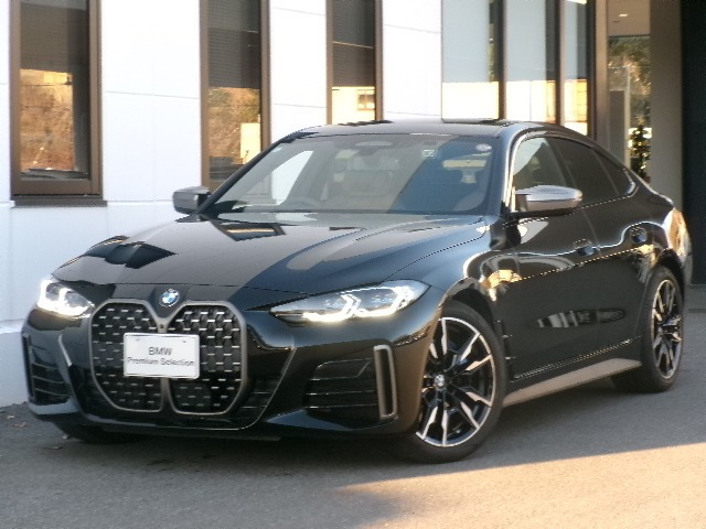 4シリーズグランクーペM440i xドライブ 4WD