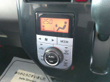 オートエアコンで暑い夏場も快適です。