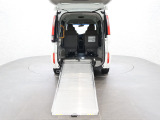 ステップワゴン 1.5 G 車いす仕様車 3列目乗車タイプ 
