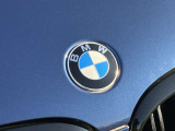 また、BMW正規認定中古車は、エマージェンシーサービスが自動付帯。24時間365日、皆様のカーライフをサポート致します。確かな安心のうえで、「駆けぬける歓び」をご堪能ください。