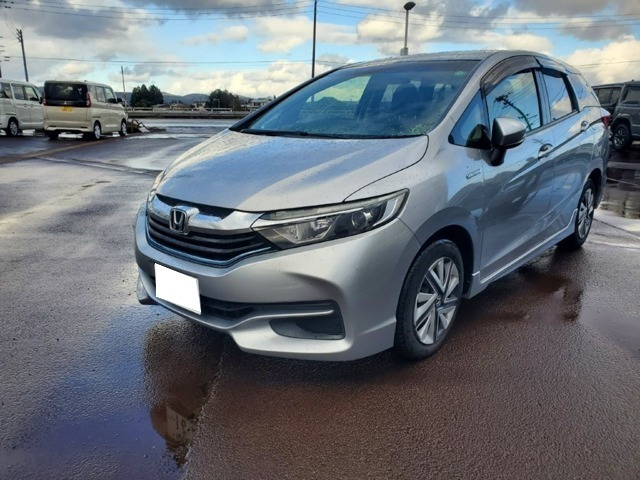 シャトル1.5 ハイブリッド