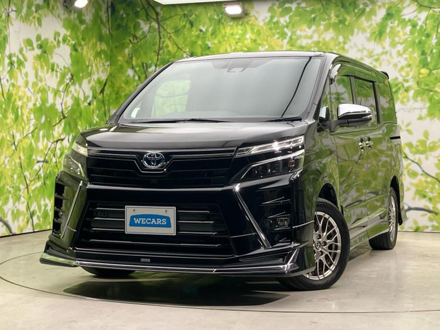 ヴォクシー1.8 ハイブリッド ZS 煌III