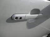 お問い合わせは、カーセンサー無料ダイヤル「0078-6002-137406」までよろしくお願い致します。