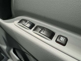 運転席から操作可能なパワーウィンドウ!