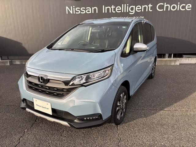 フリード1.5 ハイブリッド クロスター ホンダセンシング 4WD