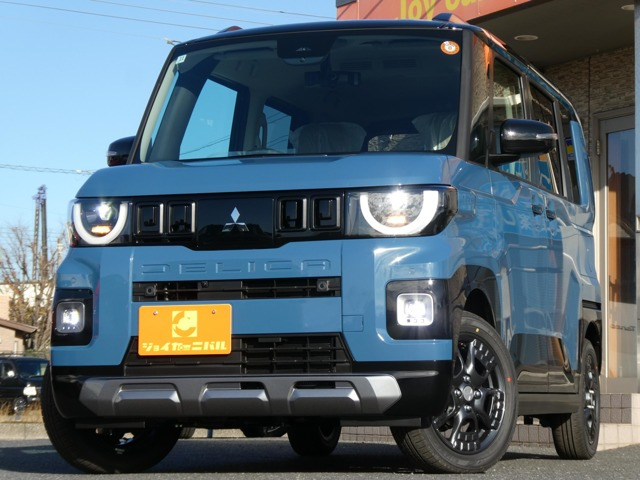 デリカミニT プレミアム デリマル パッケージ 4WD