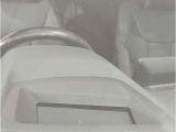 【ボディコーティングで新車時の輝きを】ご納車前にボディを磨き上げ下地処理を行った上で、コーティングを施工します。軽微な小傷も無くなりより新車時の輝きに近い状態でお届けできます。ぜひご用命下さい!