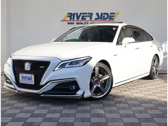 クラウン ハイブリッド 2.5 RS 純正ナビ フルセグ バックカメラ 3眼LED