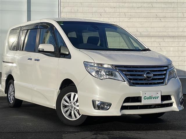 セレナ2.0 ハイウェイスター Vセレクション+Safety 4WD修復歴無し