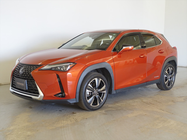 UX250h バージョンL