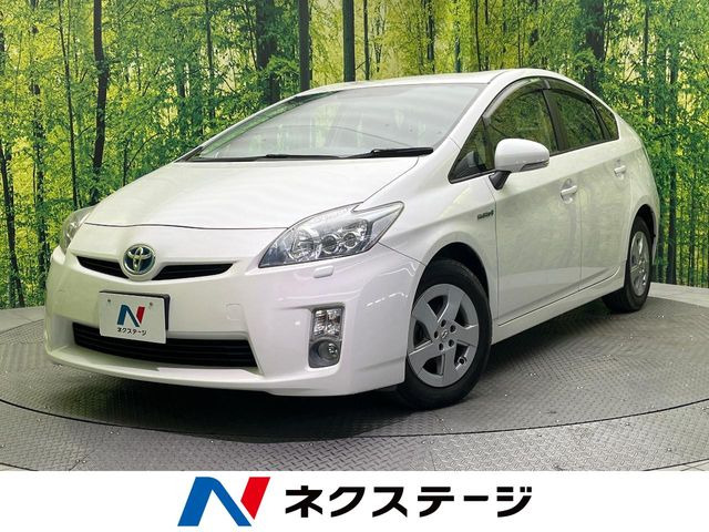 プリウス 1.8 S LEDエディション （DAA-ZVW30）