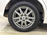 社外インチアルミホイール装備!