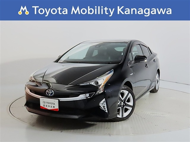 プリウス 1.8 A ツーリングセレクション E-Four 4WD （DAA-ZVW55）