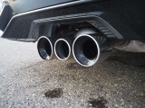 FK型のタイプR用3本出しマフラー装着!心地良い排気音でドライブも更に楽しく♪