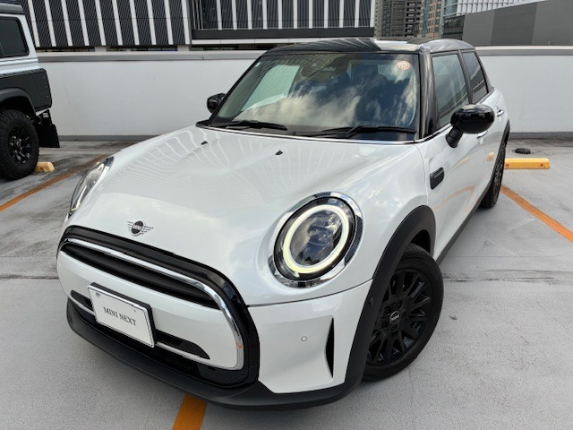 ミニクーパー プレミアム プラスパッケージ DCT