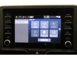 純正ディスプレイオーディオを装備。Bluetooth対応でお手持ちのスマートフォンからお気に入りの音楽の再生も可能。